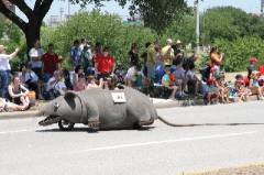 2006_ArtCar_3_Parade 342 